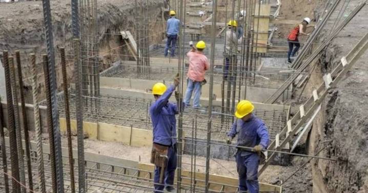 Mientras el Gobierno trata de acelerar la reforma laboral, el empleo no crece