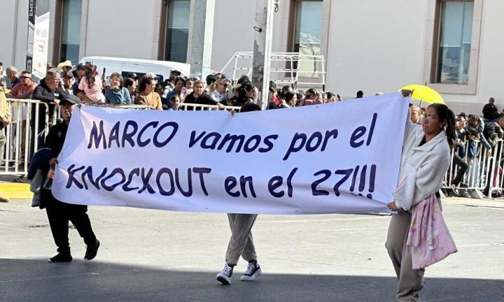 Maru Campos critica aparición de lona pro Bonilla durante el desfile del 20 de Noviembre