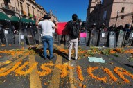 Marchas en Morelia y Apatzingan terminan con vandalismo en palacios de gobierno