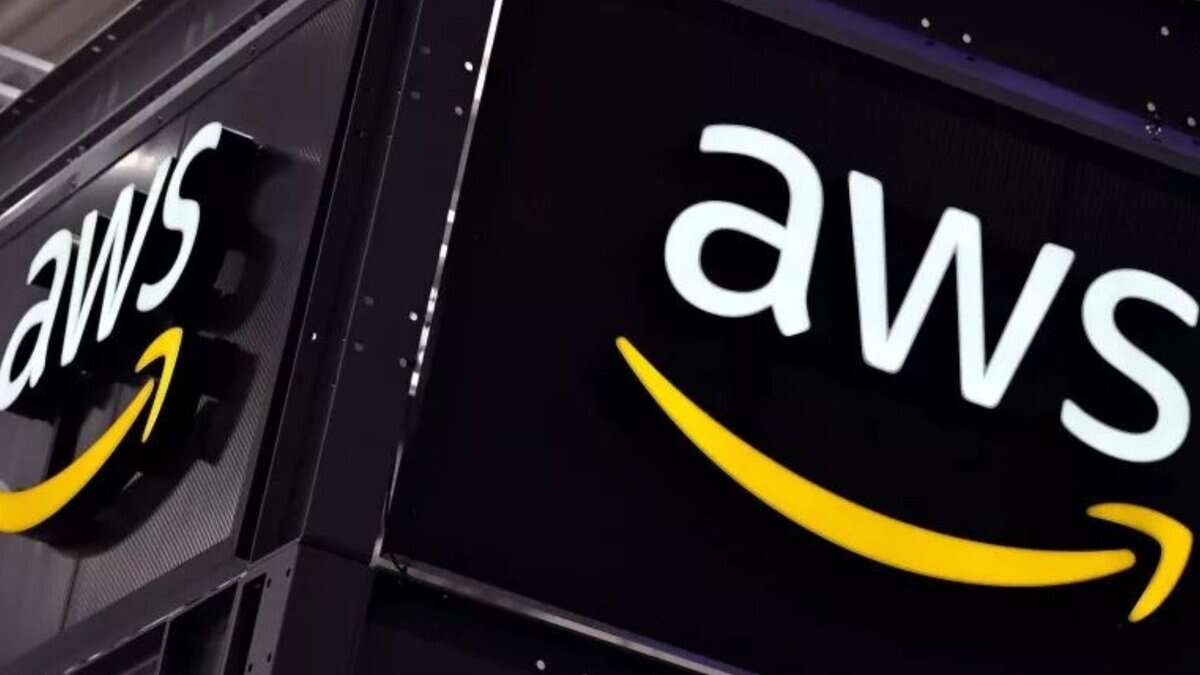 AWS delegation meets Telangana CM to discuss major data