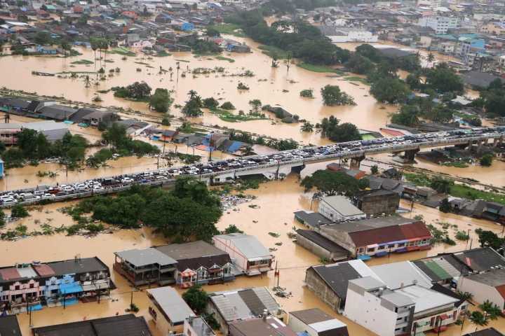 Inundaciones en Tailandia dejan 53 muertos y más de 3 millones de afectados