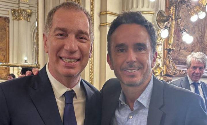 Neuspiller se mostró con Santilli e insistió en que quiere ser intendente de P