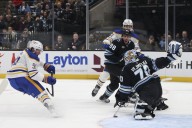Deadspin | Four-goal third vaults Mammoth over Sabres