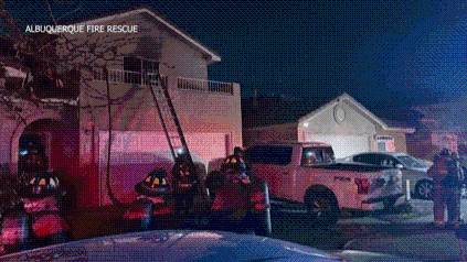 7 displaced in NW Albuquerque house fire