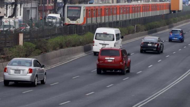 Hoy No Circula Sabatino 8 de Noviembre de 2025: ¿Qué Autos No Circulan en CDMX y Edomex?