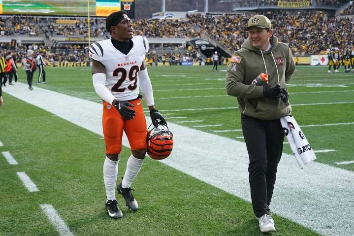 Bengals coach Zac Taylor confirms starting defensive player likely heading for surgery