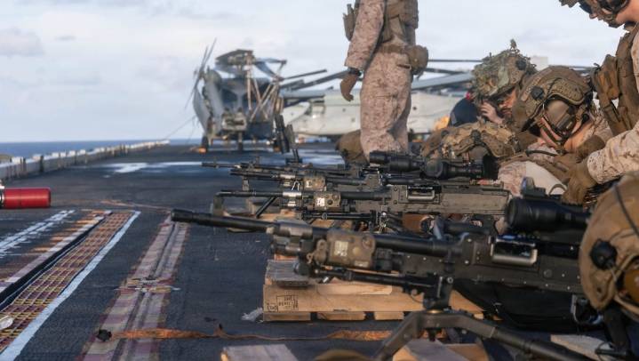 EU ataca barco en el Caribe y deja 4 muertos