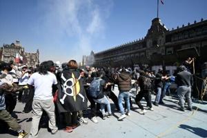 Clashes erupt in Mexico City anti-crime protests, injuring 120