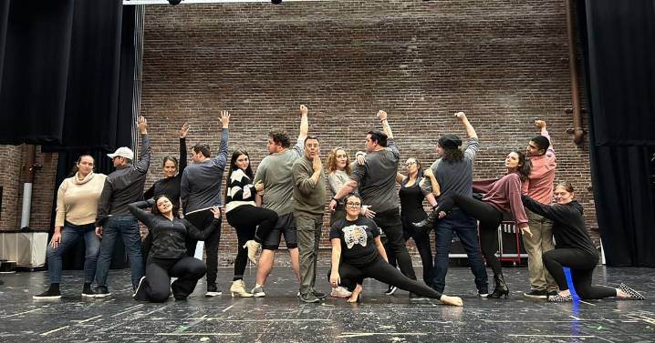 'Fezziwig's After Dark' promises adults