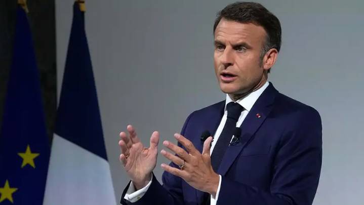 La aprobación de Macron alcanza un mínimo histórico, según sondeo