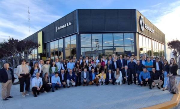 Autosur inauguró su remodelado salón en Trelew: Un hito histórico para la industria automotriz de Chubut