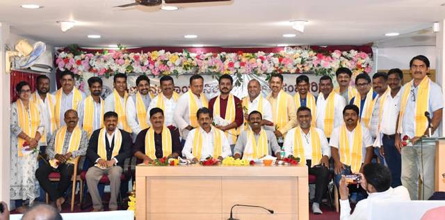 Mangaluru: New Dakshina Kannada Working Journalists’ Union committee takes charge in oath ceremony