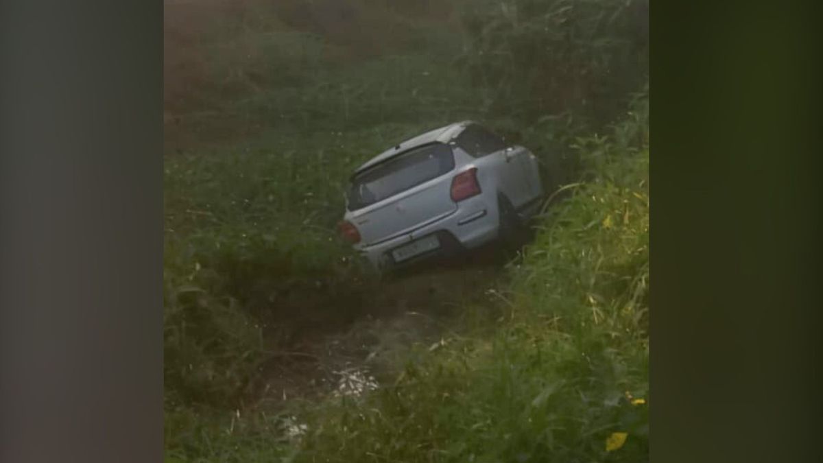 Odia actor Ashrumochan Mohanty’s car plunges into Daya canal in Bhubaneswar