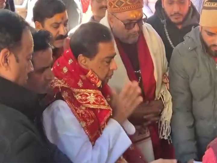 Kerala: Mukesh Ambani donates Rs 15 crore to Guruvayur Devaswom