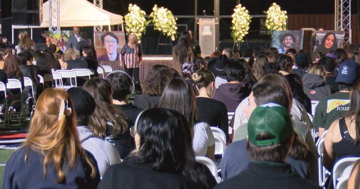 U of A students hold vigil for peers killed by vehicles