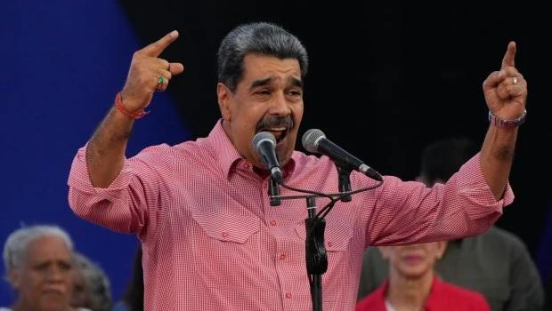 Maduro dice que atacar "militarmente" a Venezuela sería "el fin político" de Trump