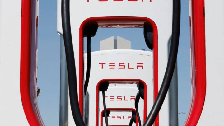 Tuesday stock calls from analysts cover Tesla, ViaSat and more