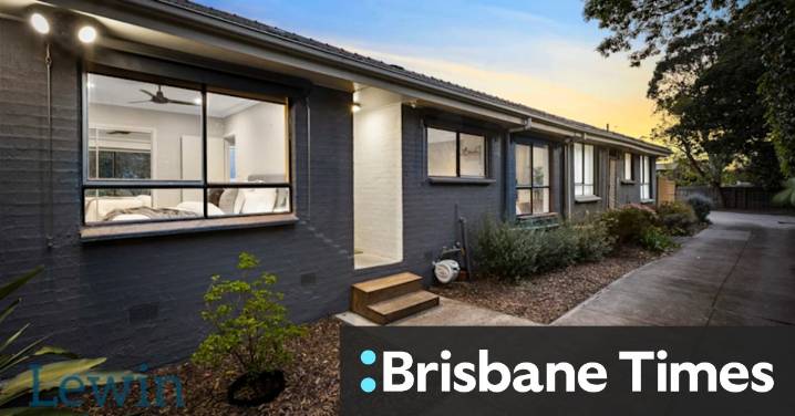 Moorabbin unit market: First home buyer snaps up property for $680,000 in post