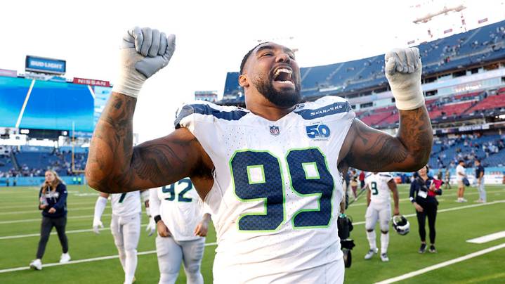 Recap: Seattle Seahawks jump out to early lead, beat Titans