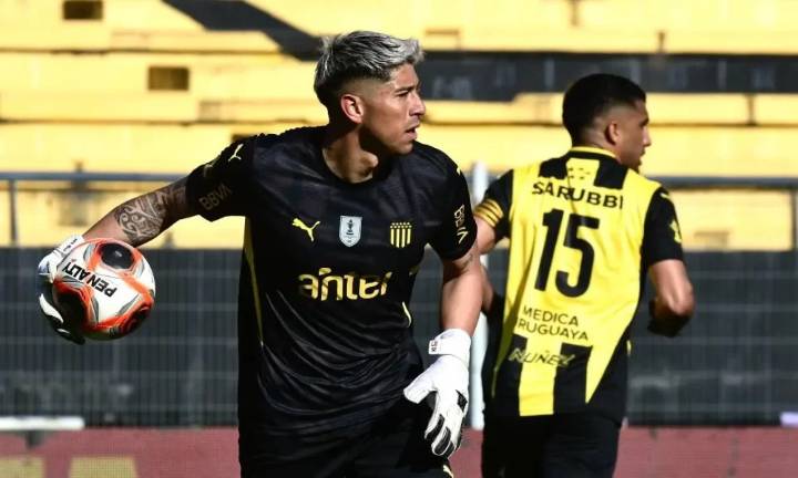 Brayan Cortés conquistó su segundo título con Peñarol en Uruguay
