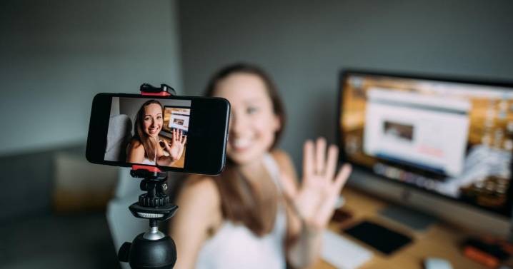 La infancia como reclamo comercial: el sharenting se afianza en la economía de las redes y los datos ante la falta de regulación