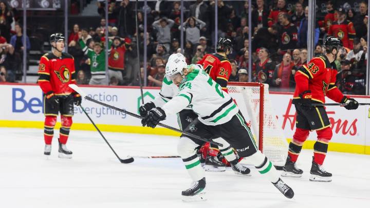 Roope Hintz lifts Stars to comeback overtime win over Senators