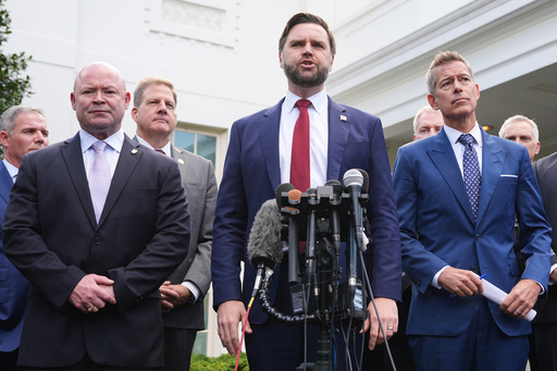 Escasez de controladores aéreos provoca más retrasos en vuelos en EEUU mientras sigue el cierre