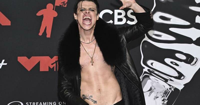 Yungblud forced to cancel tour dates until the new year