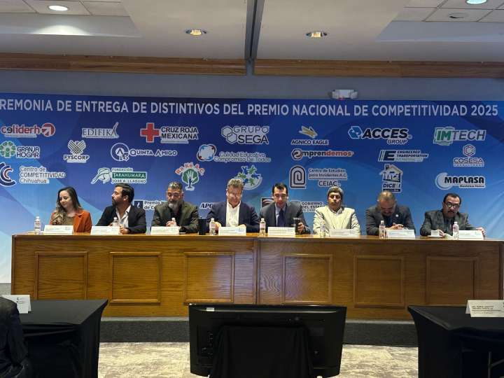 Reciben 23 organizaciones el “Premio Nacional de Competitividad 2025”