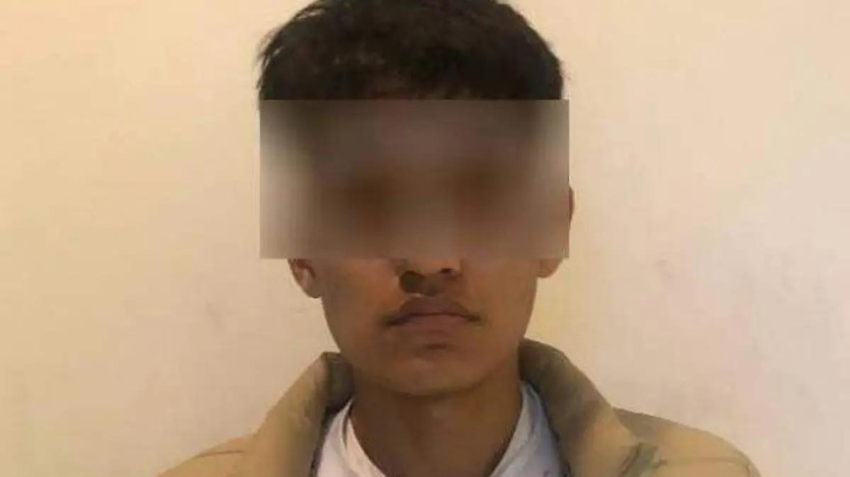 Llevaba chamaras sin pagar y fue detenido