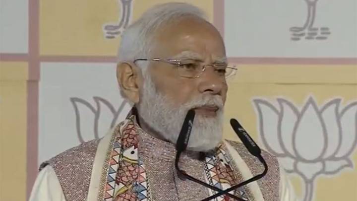 PM Modi takes ‘jungle raj’ jibe at Trinamool Congress, says Bihar result has paved the way for BJP’s victory in Bengal