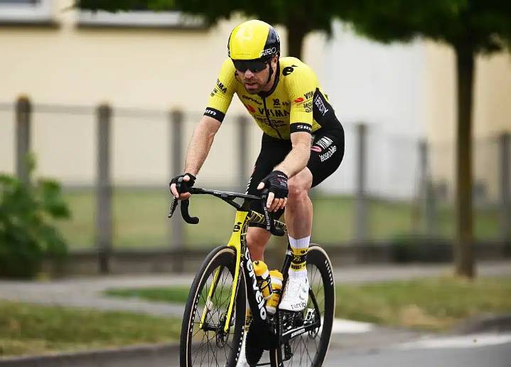 Visma no le renovó y se retira, pero se enorgullece de “jugar en el Barcelona por un año”