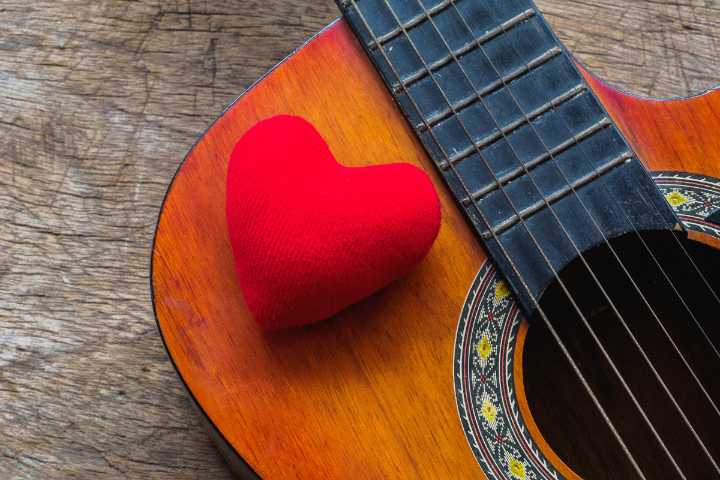 Country Star and ‘Bachelor’ Alum Welcome Baby