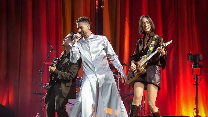 Termina la espera para Benny y vuelve al Metropólitan con su gira “Nacer una vez más”