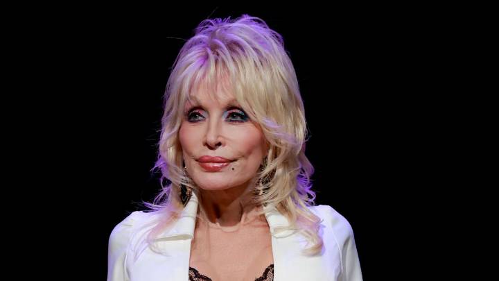 Dolly Parton finally tells all about recent health scare after husband Carl Dean's death