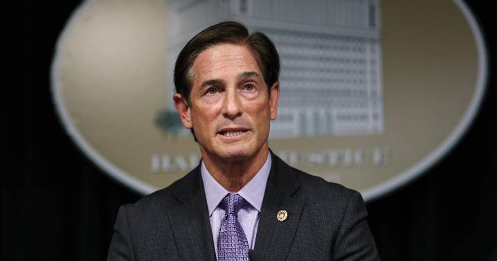 Child sexually assaulted inside Hollywood restaurant, D.A. says