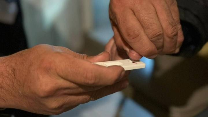 Invitan a hombres a realizarse prueba prostática