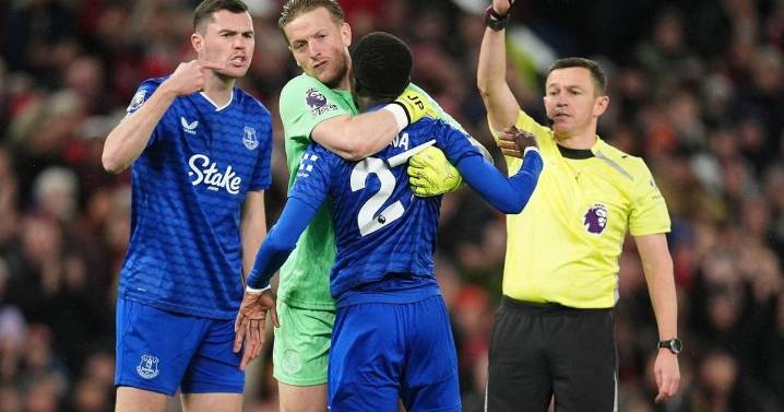 Bizarre red cards: Gueye joins list including Zidane, Simunic and Hazard after slapping own teammate