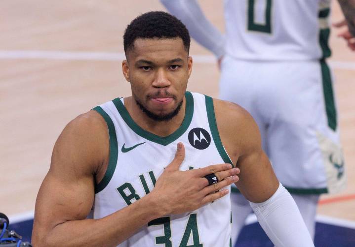 Is Giannis Antetokounmpo Playing Tonight? Bucks vs Rockets Injury Report, Where to Watch & More (Nov. 9) Will Giannis Antetokounmpo suit up against the Rockets tonight? Get the full Bucks vs Houston i
