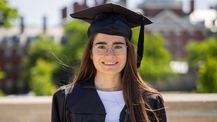 Paula, en la élite académica del mundo: «En Harvard te puede estar dando clase un premio Nobel»