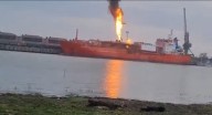 Incendio de buque tanque por ataque Ruso a puerto Ucraniano