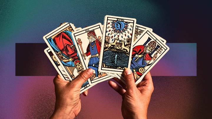 Weekly Tarot Horoscopes Are Here For Each Zodiac Sign From November 3