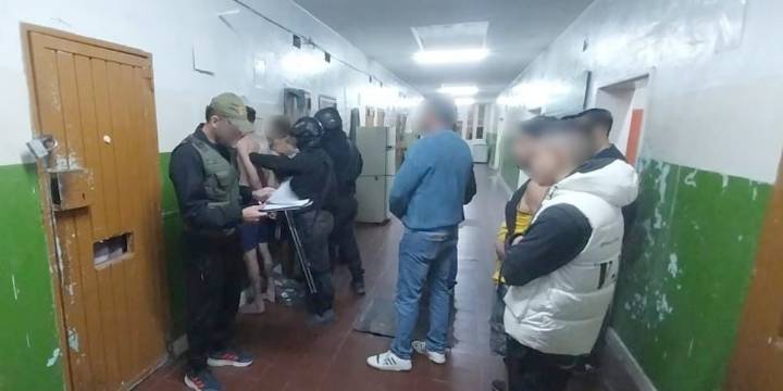 Cayó una banda narco liderada por presos desde tres cárceles bonaerenses