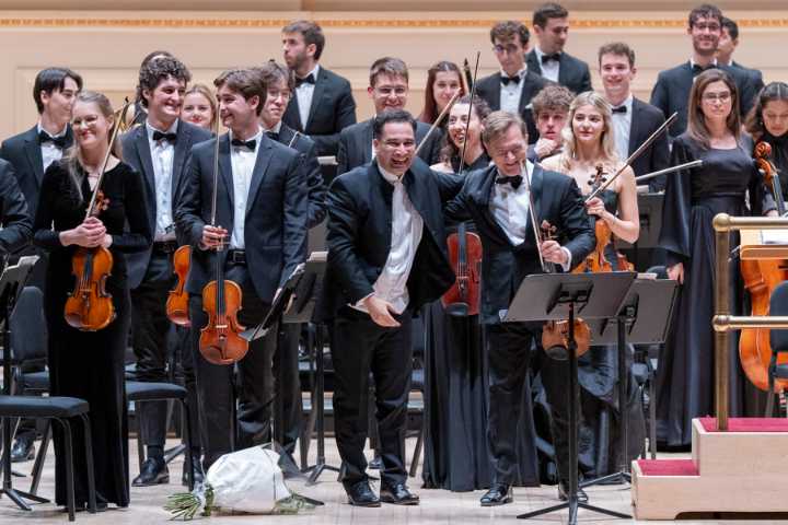 La Escuela de Música Reina Sofía debuta en Estados Unidos bajo la batuta de Andrés Orozco