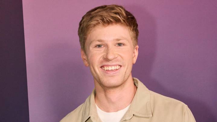 Robert Irwin Reflects on Cheering for Sister Bindi on 'DWTS' With Throwback Photos