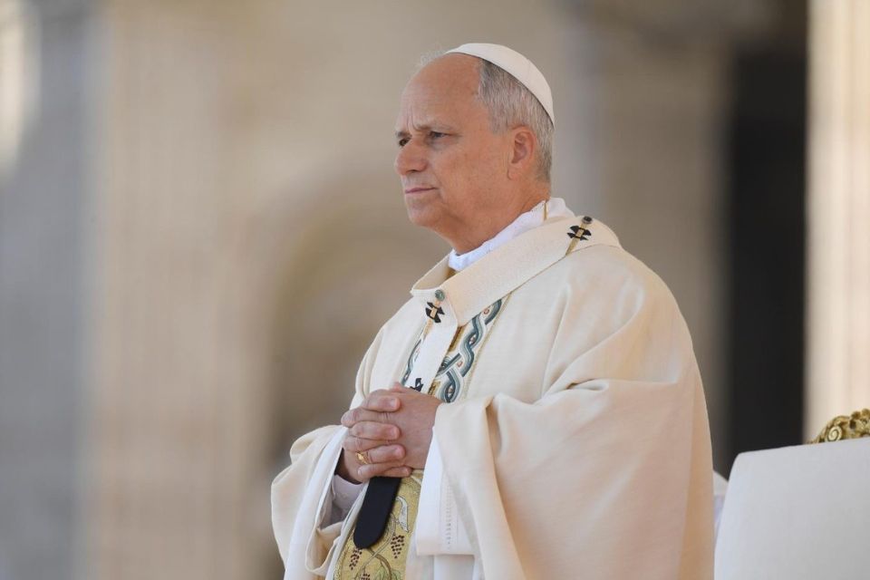 El papa León XIV critica el trato "extremadamente irrespetuoso" a los migrantes en EEUU