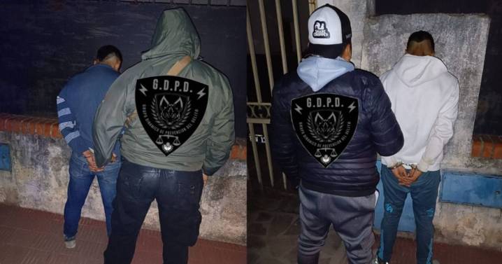 Aprehendieron a un hombre con pedido de captura por robo cuando vendía indumentaria en la vía pública