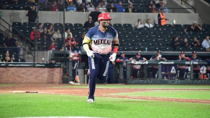 Mexicali remonta con jonrones de Mejía y Drake para empatar la serie ante Yaquis