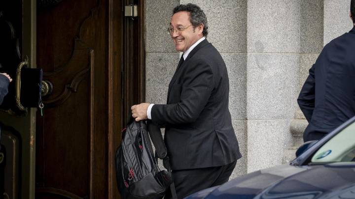 Juicio al fiscal general: historia de un mail que todos dicen tener y que solo consta ante notario que reenvió Moncloa