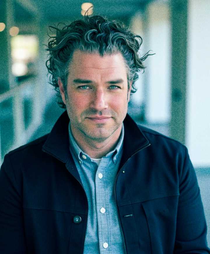 Naperville News Digest: Shopping environmentally, local comedian returns